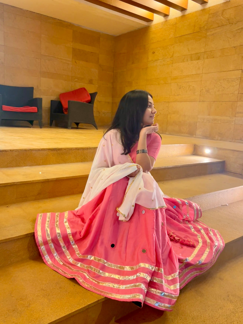 Gulabi Noor Lehenga Set